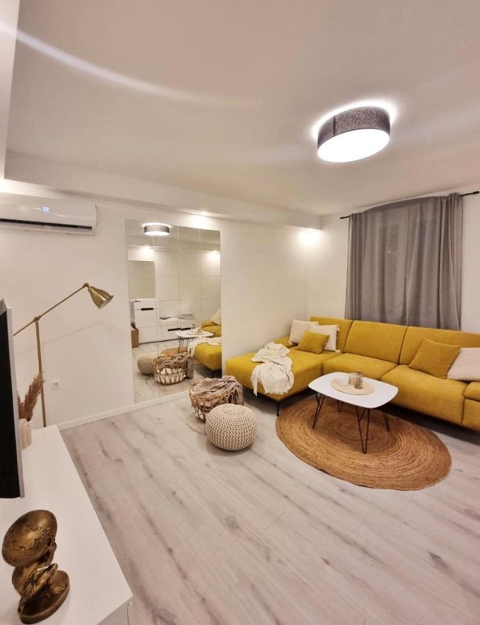Un Ami Apartment Pula Exterior photo